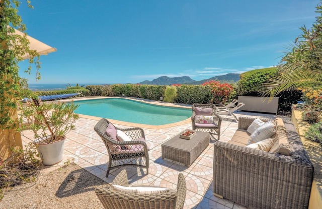 5 bedroom accommodation in Les Adrets d l´Esterel