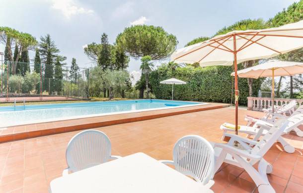 5 bedroom accommodation in Palaia (PI)