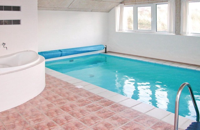5 bedroom accommodation in Ringkøbing