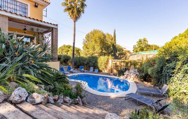 5 bedroom accommodation in Alhaurin de la Torre
