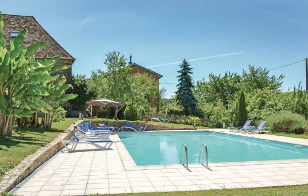 5 bedroom accommodation in Jumilhac