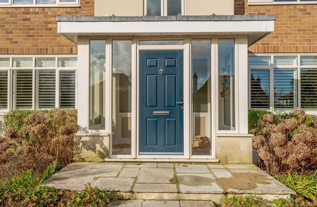 5 bedroom House in Studland - DC030