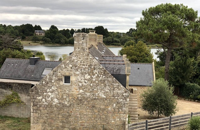 5-BEDROOM VILLA WITH SEA VIEW LA TRINITÉ/MER - ST PHILIBERT UP TO 12 PEOPLE