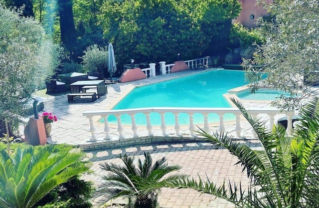 5 Bedroom Villa in AUBENAS
