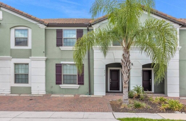 5 Bedrooms/4.5 Bathrooms/Solterra (4618 TD)