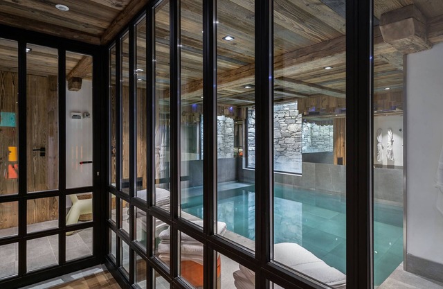 5* Design Chalet with pool, hammam, cinema and parking in Val d'Isère