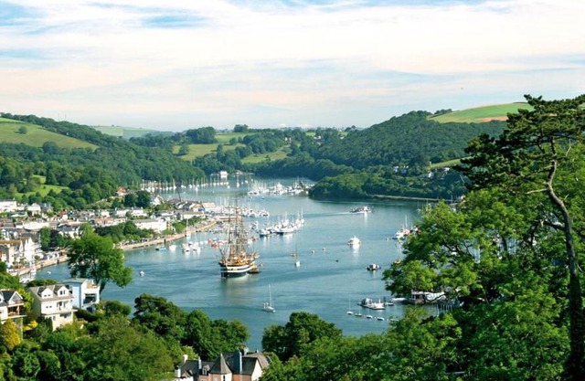 5 Keeper's Cottage, Hillfield Village, Dartmouth