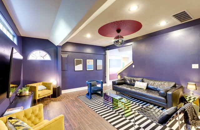 5 Mi to Dtwn Austin: Vibrant Home w/Patio