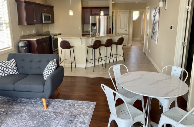 5 Minutes to Silver Beach! Condo with Marina views and rooftop deck!