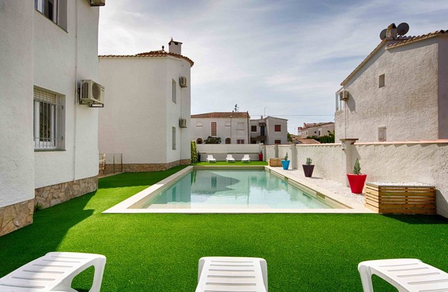 Badia Piscina Playa 