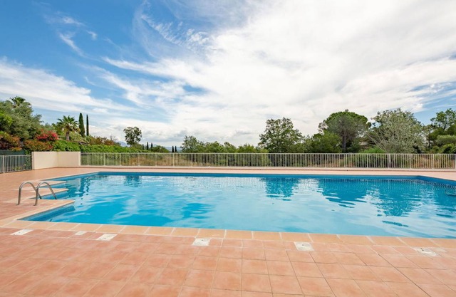 50 m² Resort ∙ 2 bedrooms ∙ 4 guests