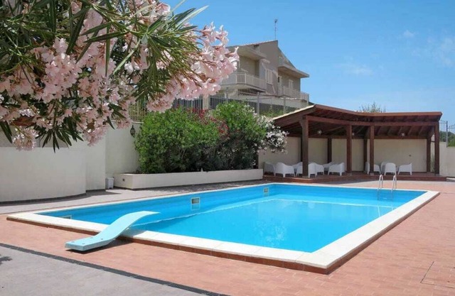 500m from the Scala dei Turchi beach!Apt with pool & veranda overlooking the sea