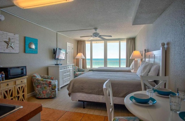 513 - Island Inn