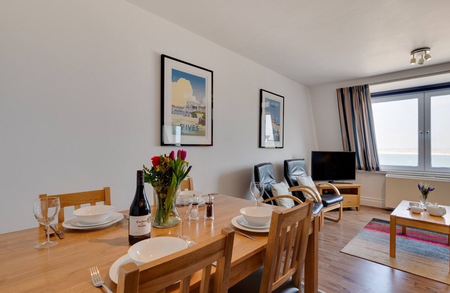 54 Carrack Widden - One Bedroom House, Sleeps 2