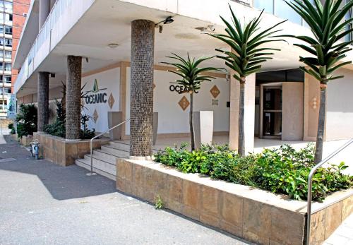 56 Oceanic Holiday Apartment