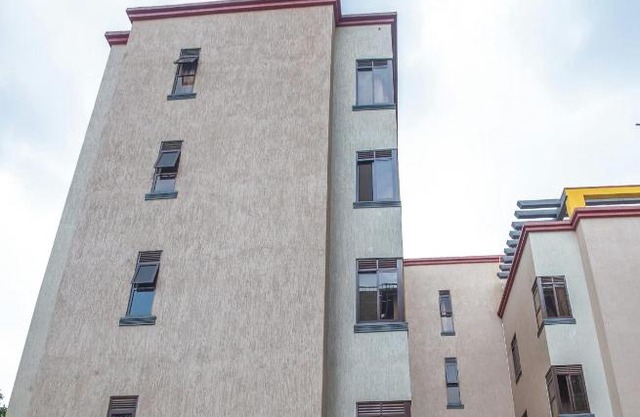 5SQUARE HOMES