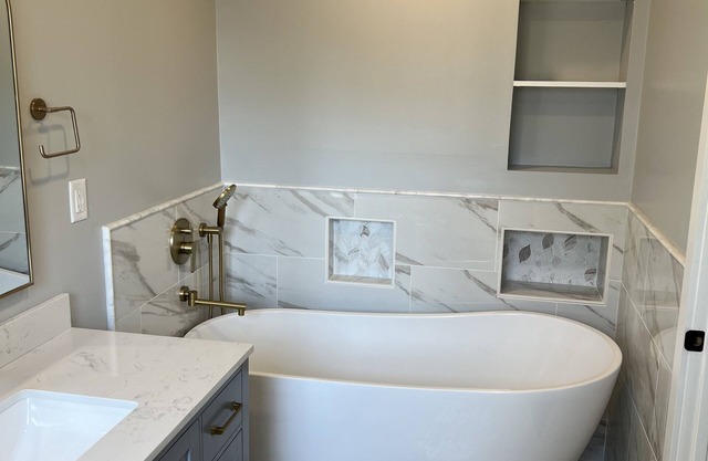 6-bdrm house, complete renovation, 1 mile from historic downtown, quilt museum
