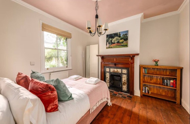 6 Bed Period House in Historic Heart of Cambridge