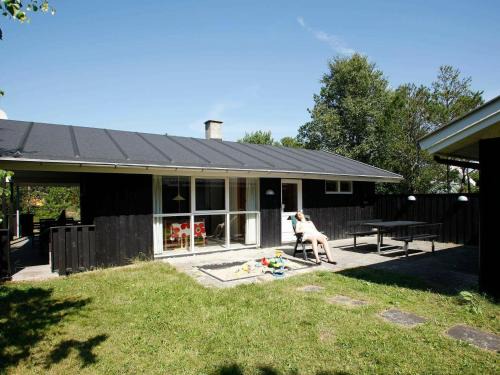 6 person holiday home in Ålbæk-By Traum