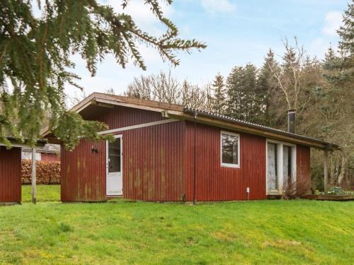 6 person holiday home in Fårvang