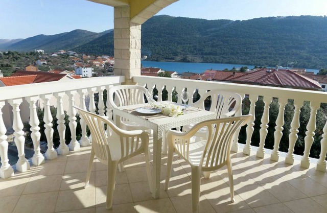 60 m² Apartment ∙ 2 bedrooms ∙ 5 guests