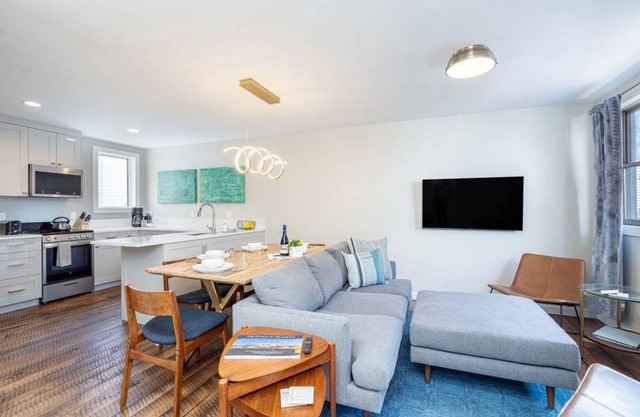 60 m² Condo ∙ 2 bedrooms ∙ 4 guests