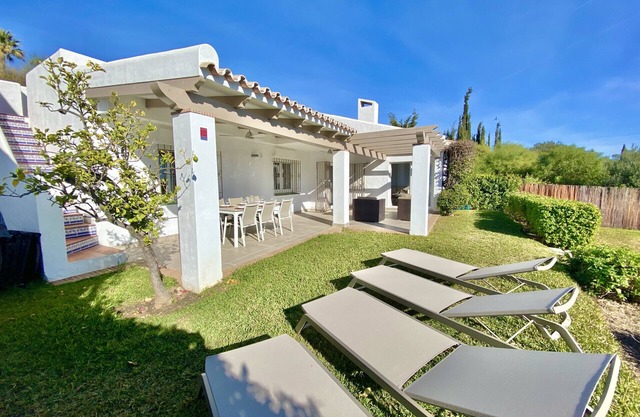 60 - Superb boho chic villa with private pool