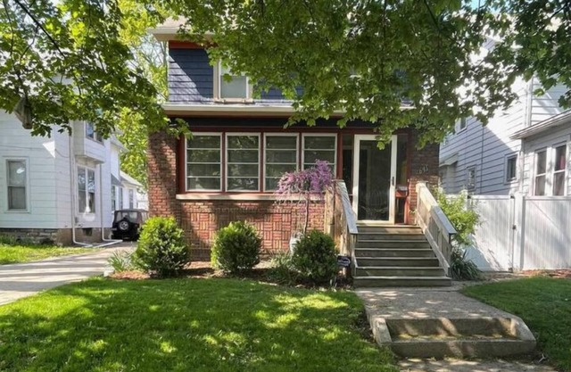 645 W. Osborne St - Captain's House - Sandusky
