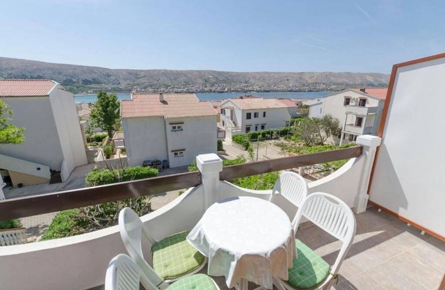 65 m² Apartment ∙ 2 bedrooms ∙ 4 guests