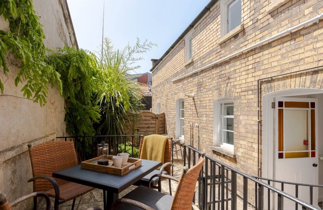 65 m² Apartment ∙ 2 bedrooms ∙ 4 guests