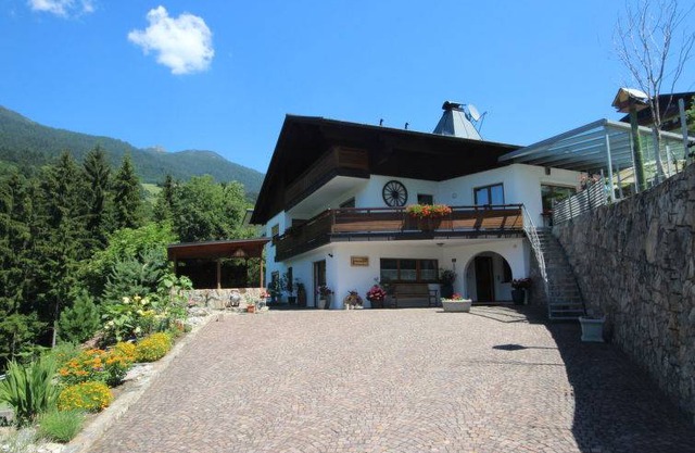 68 m² Apartment ∙ 2 bedrooms ∙ 4 guests
