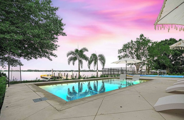 6BR Lakefront Home w/Pool, Pickleball, & More!