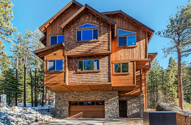 7 bedroom 7 bath Luxury Heavenly Estate