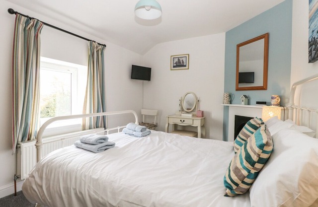 7 Coastal Cottages, KESSINGLAND