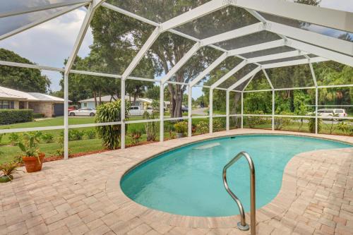 7 Mi to River and Ocean Family Getaway in Sebastian