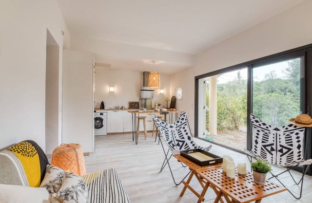 70 m² Apartment ∙ 3 bedrooms ∙ 5 guests