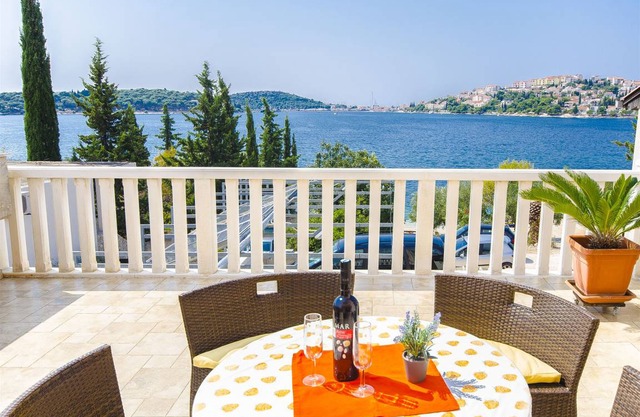 70 m² Apartment ∙ 2 bedrooms ∙ 6 guests
