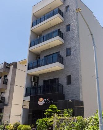 71 Cafe B&B
