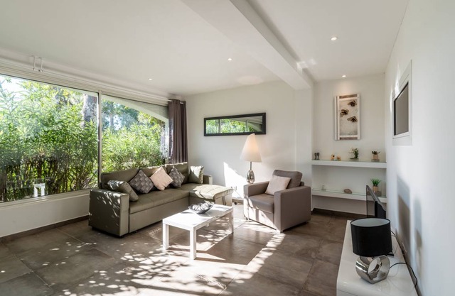 72 m² Apartment ∙ 2 bedrooms ∙ 6 guests