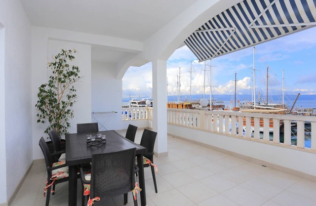 73 m² Apartment ∙ 3 bedrooms ∙ 6 guests