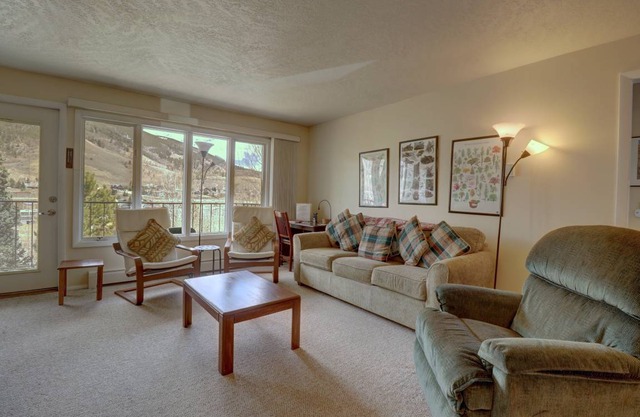 73 m² Condo ∙ 2 bedrooms ∙ 4 guests