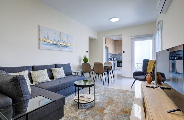 74 Prokymea- Steps from the Sea, Downtown, Balcony