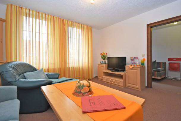 75 m² Apartment ∙ 3 bedrooms ∙ 4 guests