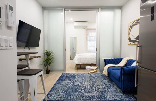 78-1B New 1BR prime UES WD in unit BEST VALUE