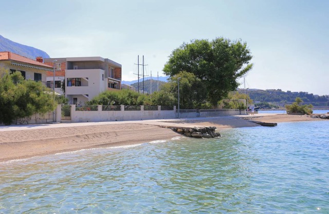 78 m² Apartment ∙ 3 bedrooms ∙ 6 guests