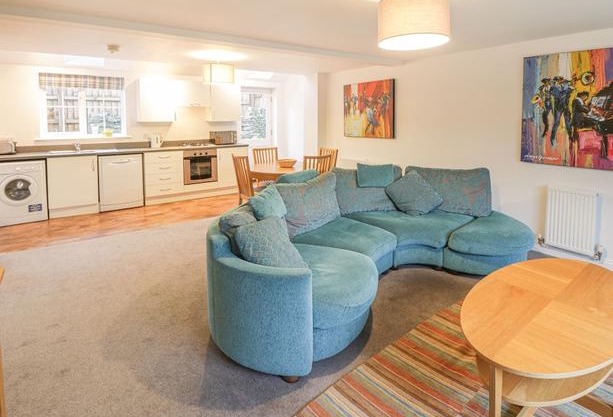 8 Pottergate Mews