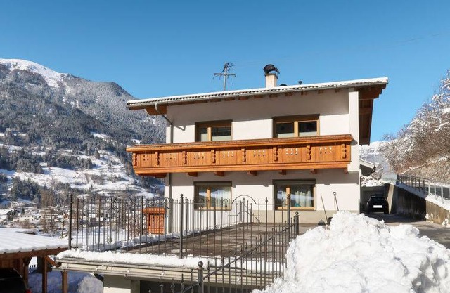 80 m² Apartment ∙ 2 bedrooms ∙ 6 guests
