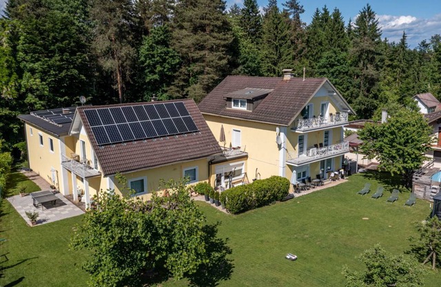 80 m² Apartment ∙ 3 bedrooms ∙ 6 guests