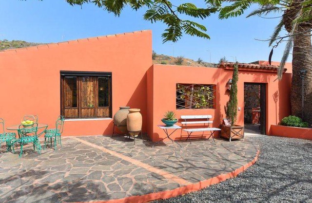 80 m² Farmhouse ∙ 1 bedroom ∙ 2 guests