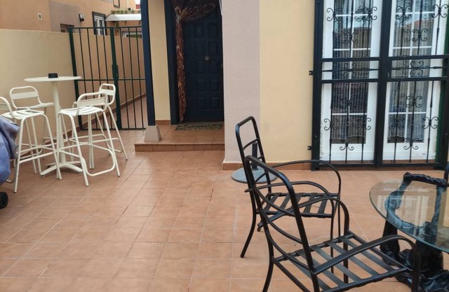 80 m² House ∙ 2 bedrooms ∙ 4 guests